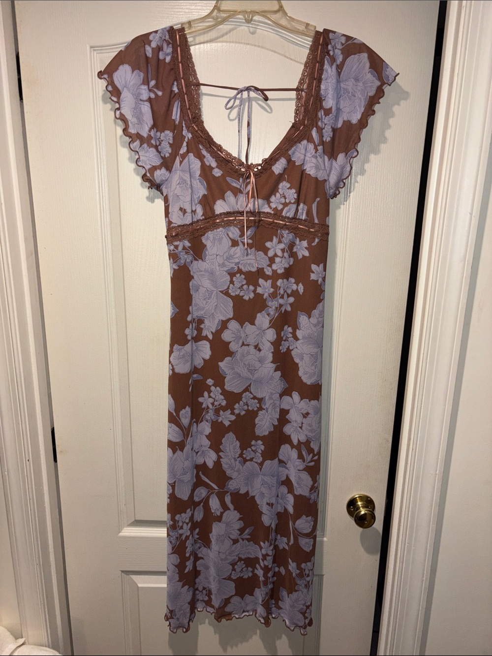 iris brown dress with lace trim